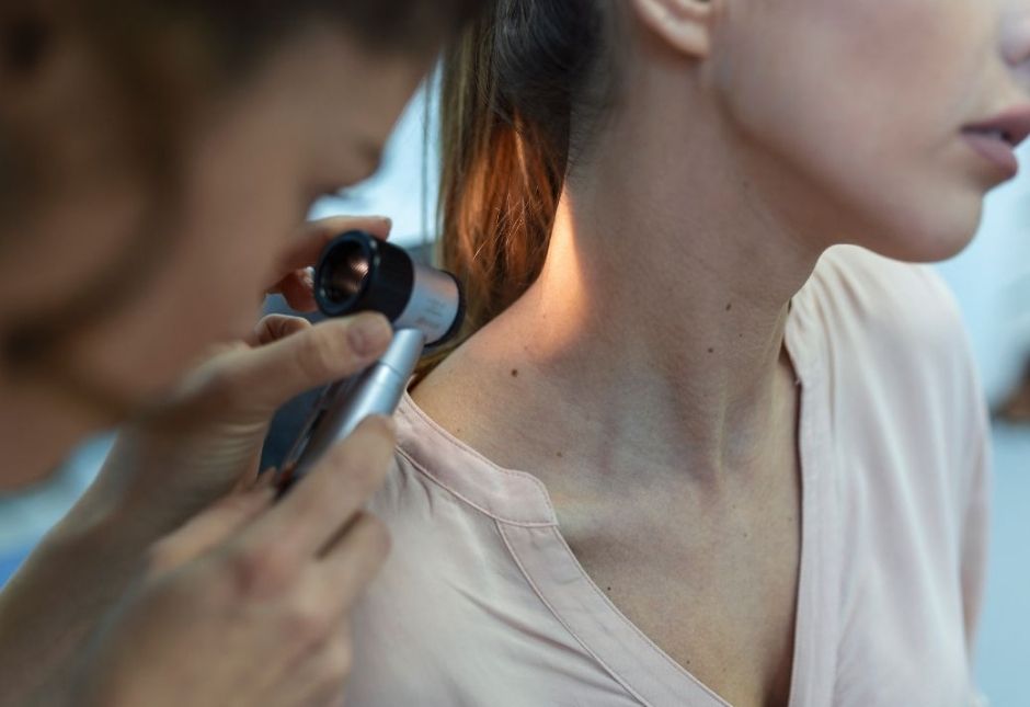 Dermatology clinic treatment for moderate to severe acne with hormonal therapy
